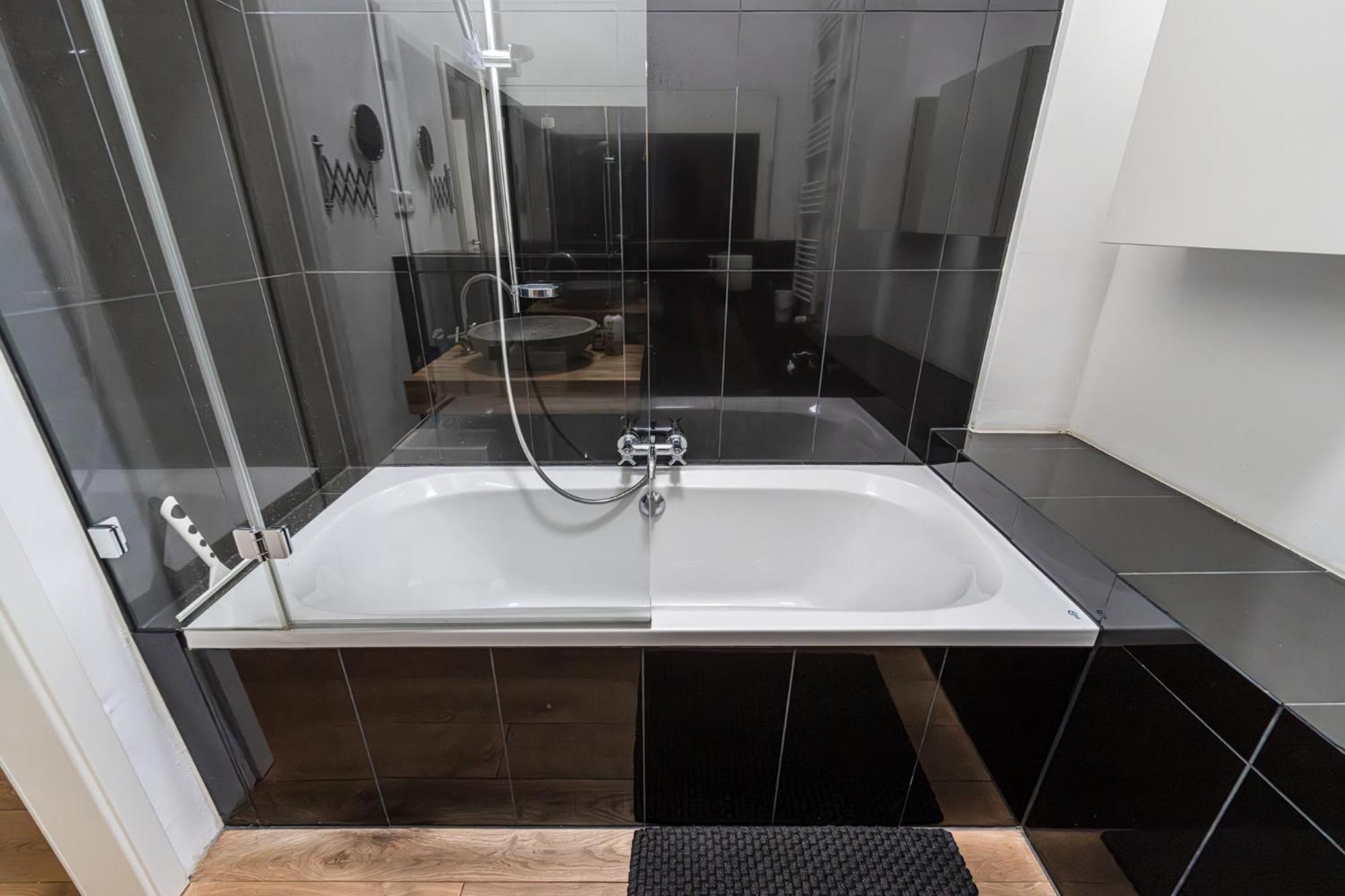 Pempelfort Luxury Townhouse Düsseldorf Buitenkant foto